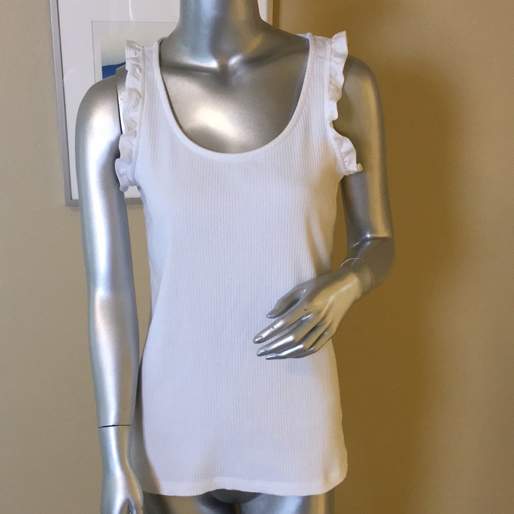 CROWN & IVY | Ribbed Ruffle Tank Top Crisp White
